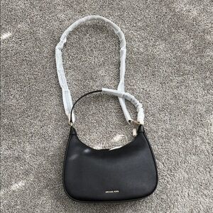 MICHAEL KORS CORA LARGE HOBO SHOULDER AND CROSSBODY BAG